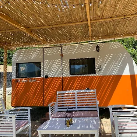ホテル Carpe Diem Karavan